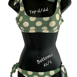 NWOT! Small D Bikini Top & XS/S bottoms
